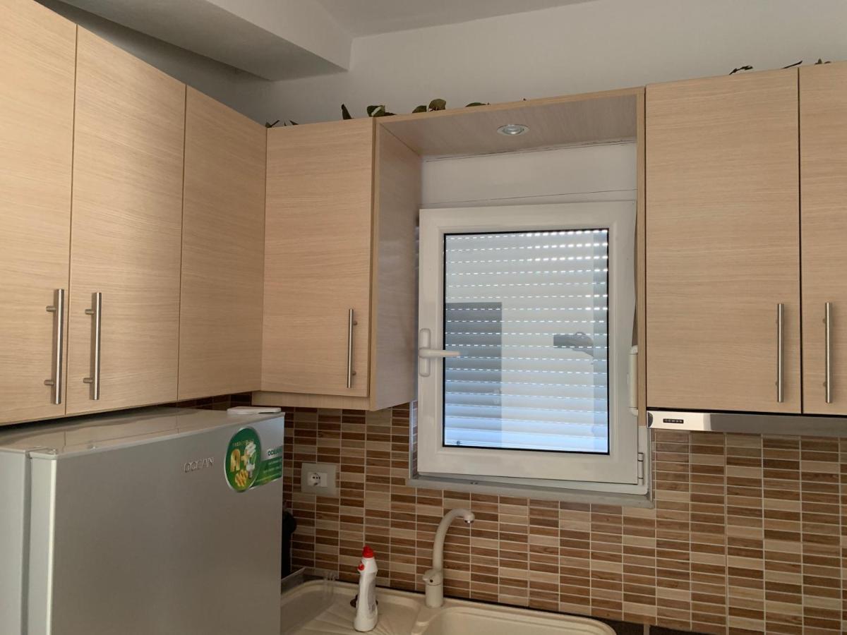 Guesthouse A&F Ksamil Ngoại thất bức ảnh