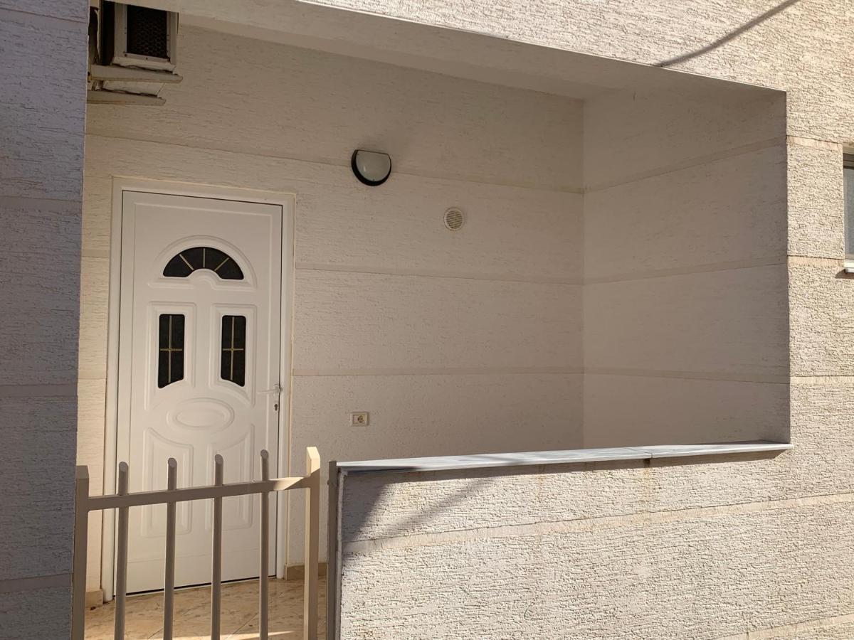 Guesthouse A&F Ksamil Ngoại thất bức ảnh